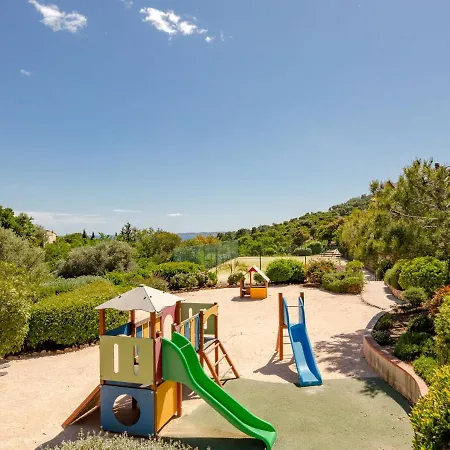 Apartman Les Hauts Des Issambres-1 By Interhome